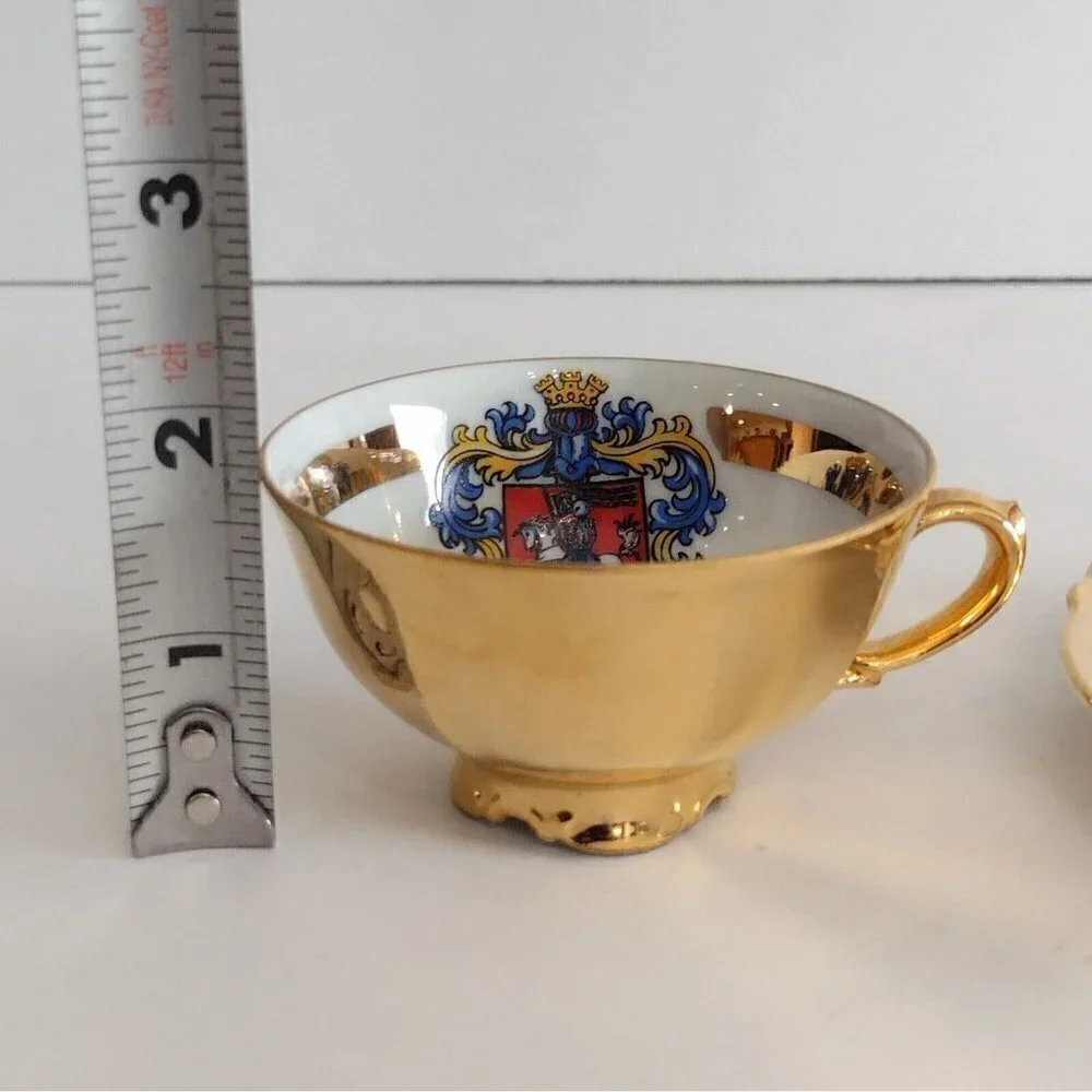 Arzberg Bavaria Porcelain Morburg a.d. Lahn Germany Demitasse Teacup Saucer Gold